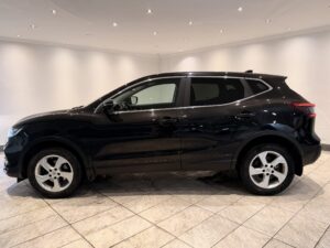 Nissan Qashqai VS