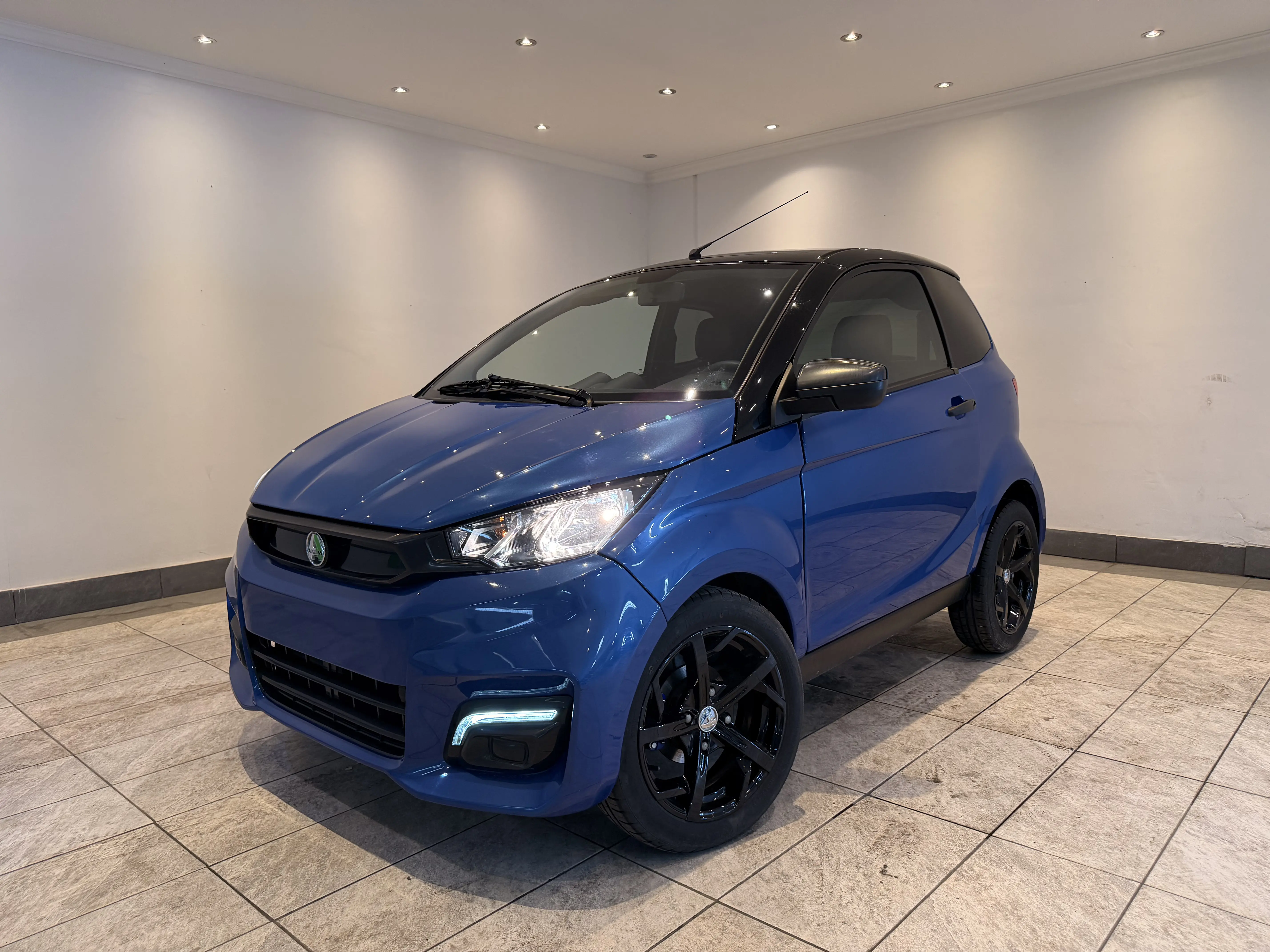 Aixam City 0.5 CVT, 8hk, 2021, Motorvärmare, Backkamera, Ny-servad, Vinterhjul ingår-1